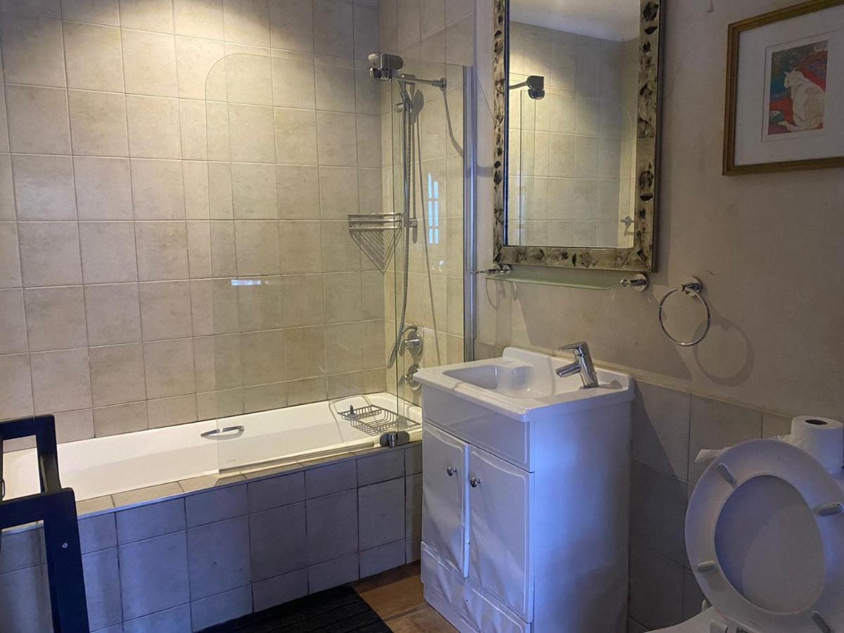 Da Arden Guest House โจฮันเนสเบิร์ก ภายนอก รูปภาพ